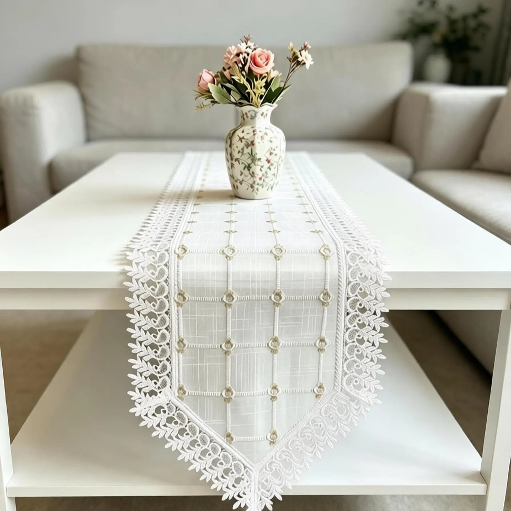 Elegant Non-Slip Embroidered Lace Table Runner - Durable & Ideal for Every Occasion!