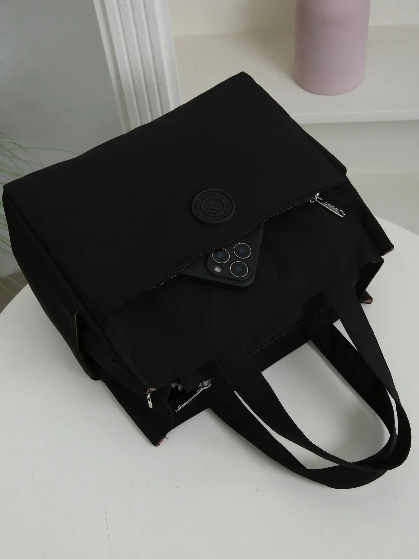 Versatile Multi-Pocket Tote Bag for Daily Commuting – Stylish and Functional!