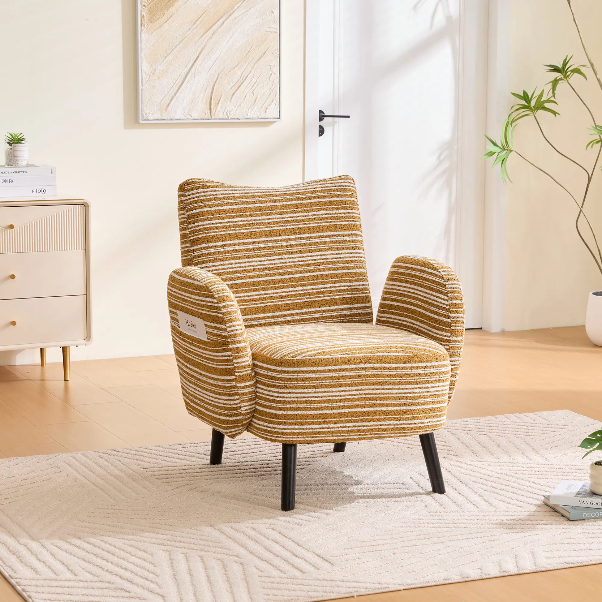 Chic Boucle Fabric Armchair with Convenient Side Pockets and Sturdy Wood Legs - Ideal for Living Room and Bedroom Comfort