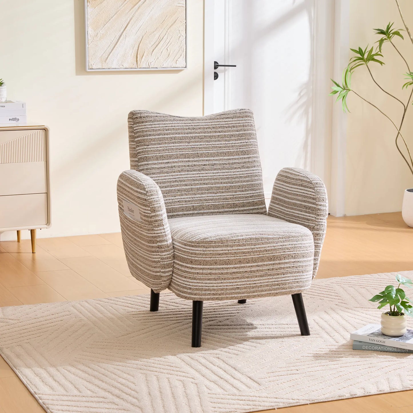 Chic Boucle Fabric Armchair with Convenient Side Pockets and Sturdy Wood Legs - Ideal for Living Room and Bedroom Comfort